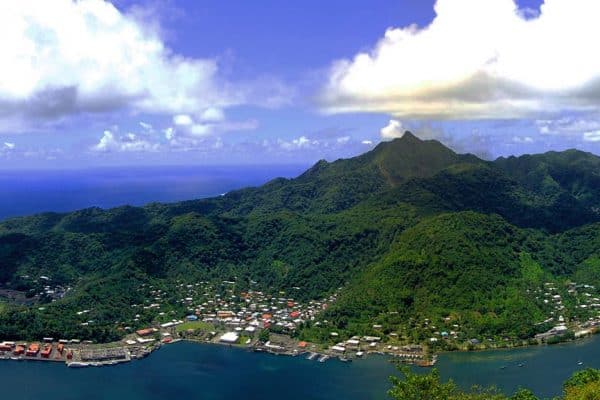 Photo Tripping America - American Samoa - Camping World