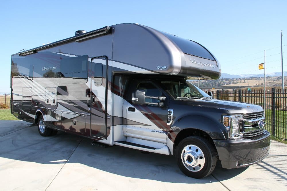 Super C Rvs Are Awesome And Here S Why